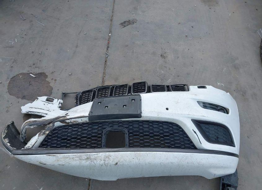 Photo 12 of 2018 Jeep Grand CHEROKEE HIGH ALTITUDE 4X2 (VIN 1C4RJECG4JC153443)