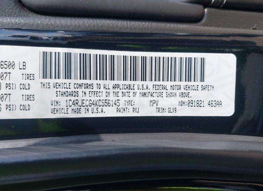 Photo 9 of 2019 Jeep Grand CHEROKEE OVERLAND 4X2 (VIN 1C4RJECG4KC556145)