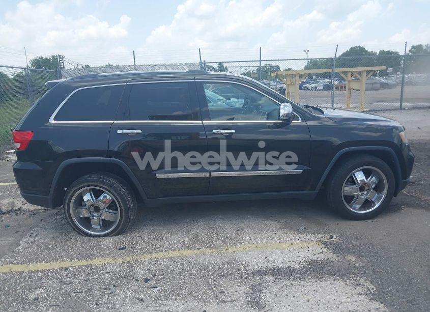 Photo 13 of 2013 Jeep Grand CHEROKEE OVERLAND (VIN 1C4RJECG5DC534481)