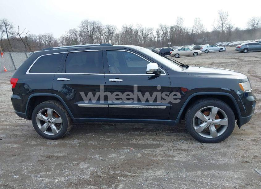 Photo 13 of 2013 Jeep Grand CHEROKEE OVERLAND (VIN 1C4RJECG5DC621149)