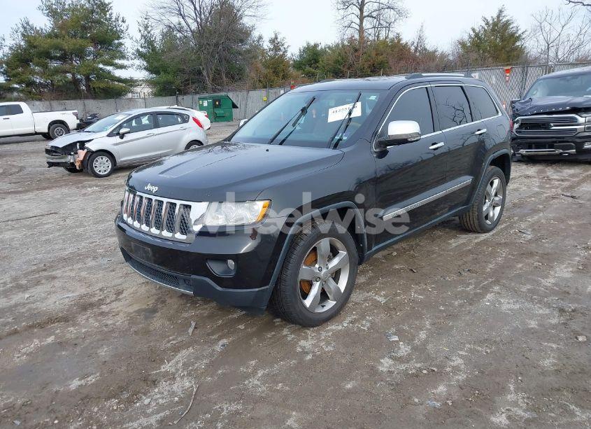 Photo 2 of 2013 Jeep Grand CHEROKEE OVERLAND (VIN 1C4RJECG5DC621149)