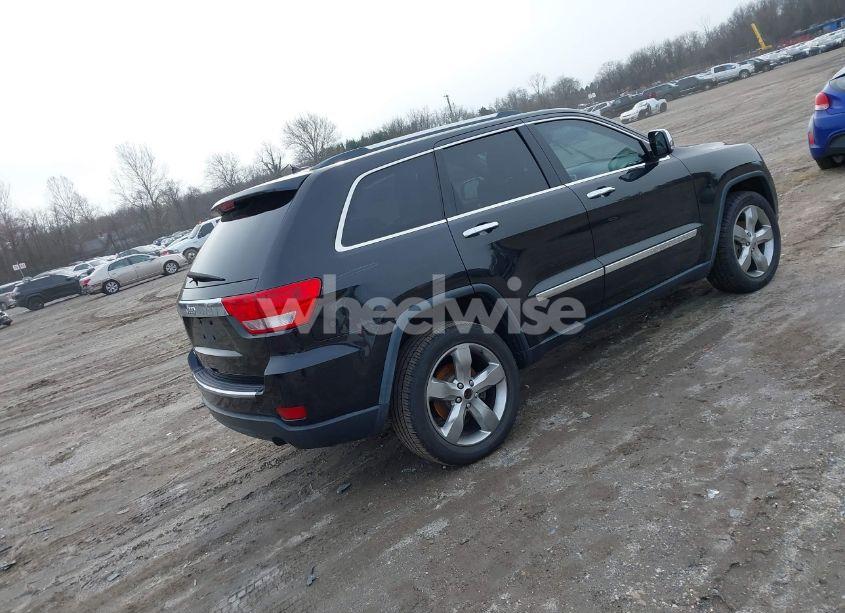 Photo 4 of 2013 Jeep Grand CHEROKEE OVERLAND (VIN 1C4RJECG5DC621149)
