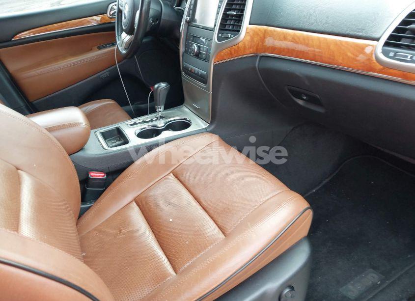 Photo 5 of 2013 Jeep Grand CHEROKEE OVERLAND (VIN 1C4RJECG5DC621149)