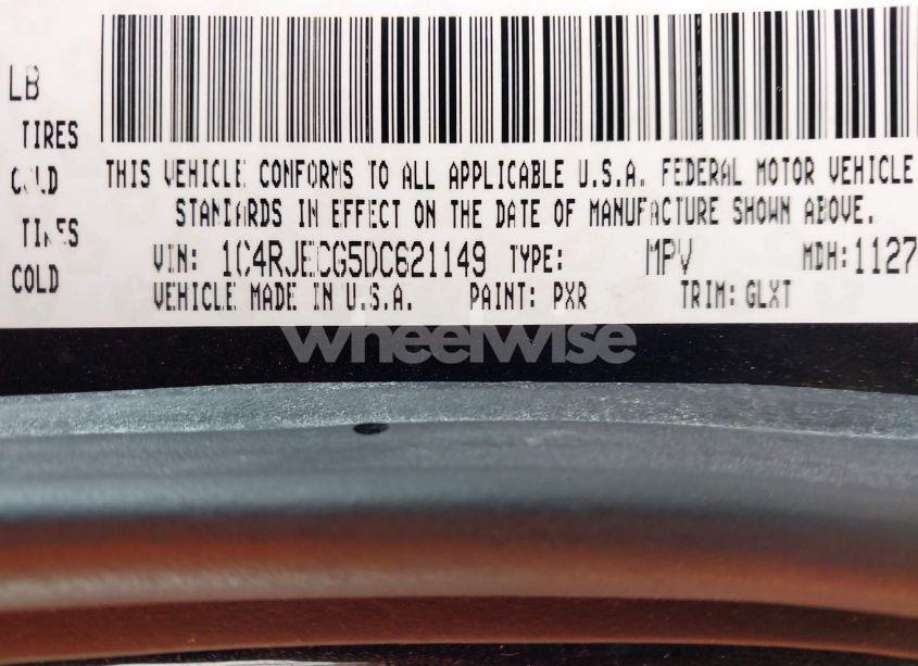 Photo 9 of 2013 Jeep Grand CHEROKEE OVERLAND (VIN 1C4RJECG5DC621149)