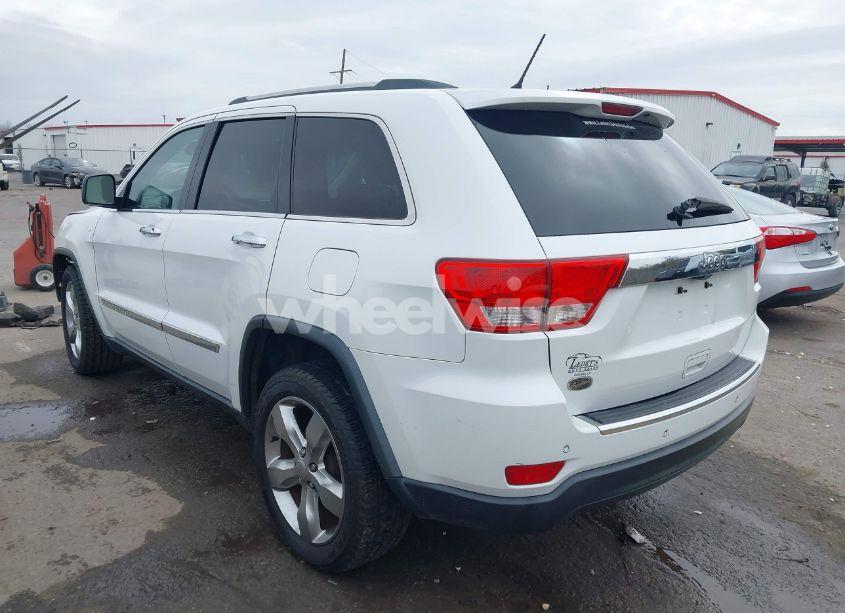 Photo 3 of 2013 Jeep Grand CHEROKEE OVERLAND (VIN 1C4RJECG5DC648593)