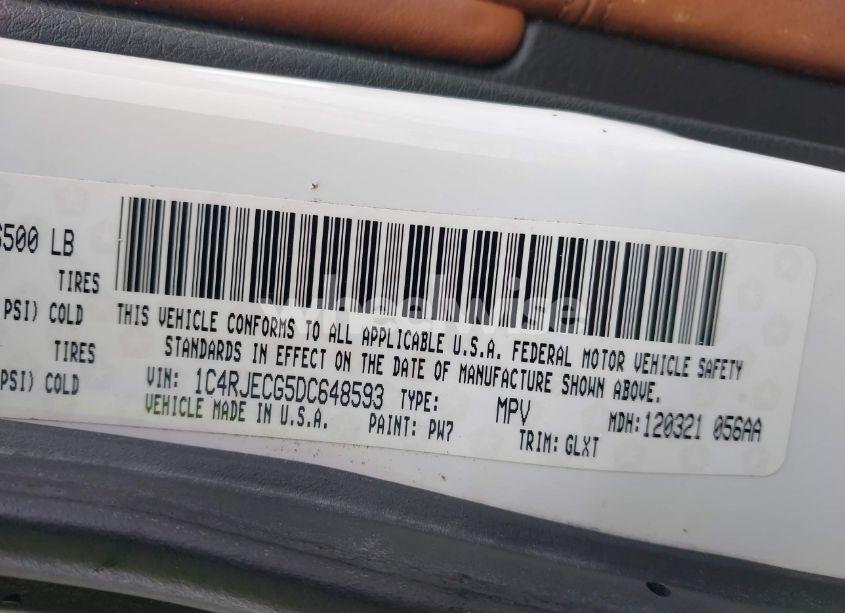 Photo 9 of 2013 Jeep Grand CHEROKEE OVERLAND (VIN 1C4RJECG5DC648593)