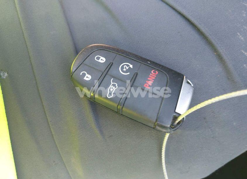 Photo 11 of 2015 Jeep Grand CHEROKEE HIGH ALTITUDE (VIN 1C4RJECG5FC153023)