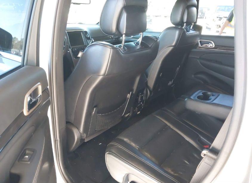 Photo 8 of 2015 Jeep Grand CHEROKEE OVERLAND (VIN 1C4RJECG5FC719133)