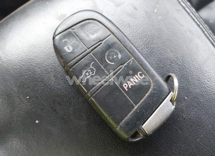 Photo 11 of 2015 Jeep Grand CHEROKEE OVERLAND (VIN 1C4RJECG5FC780093)