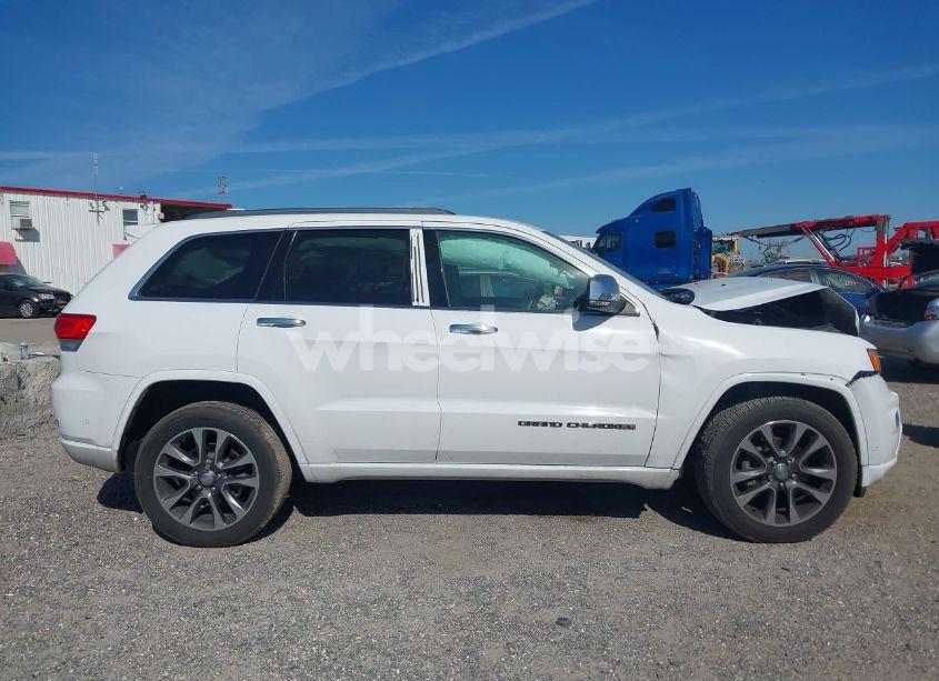 Photo 13 of 2017 Jeep Grand CHEROKEE OVERLAND 4X2 (VIN 1C4RJECG5HC959981)