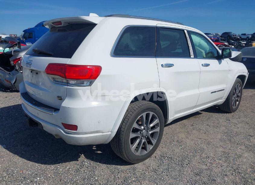 Photo 4 of 2017 Jeep Grand CHEROKEE OVERLAND 4X2 (VIN 1C4RJECG5HC959981)