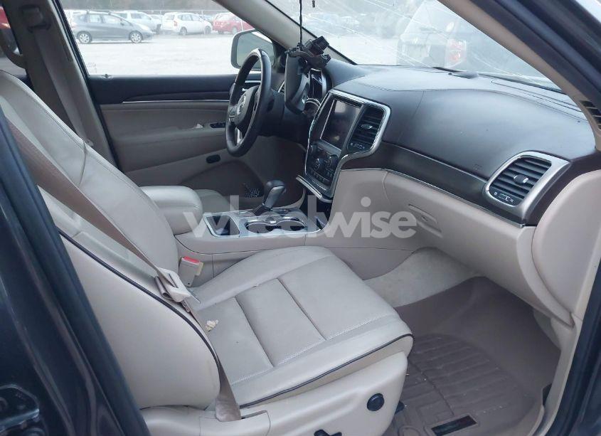 Photo 5 of 2018 Jeep Grand CHEROKEE OVERLAND 4X2 (VIN 1C4RJECG5JC193689)