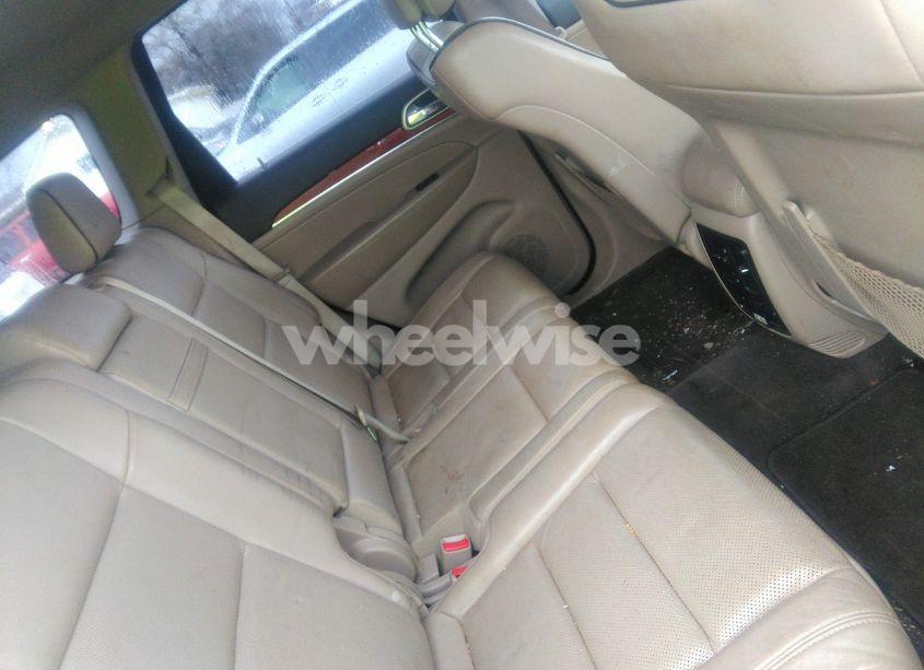 Photo 8 of 2012 Jeep Grand CHEROKEE OVERLAND (VIN 1C4RJECG6CC162311)