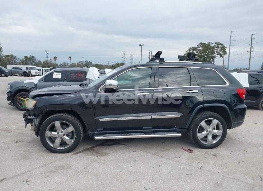 Photo 15 of 2013 Jeep Grand CHEROKEE OVERLAND (VIN 1C4RJECG6DC538118)