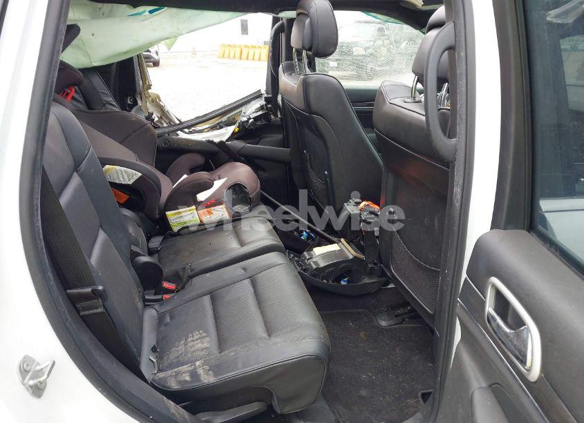 Photo 8 of 2016 Jeep Grand CHEROKEE HIGH ALTITUDE (VIN 1C4RJECG7GC501146)