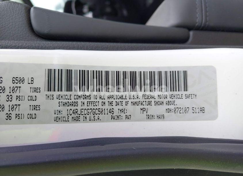 Photo 9 of 2016 Jeep Grand CHEROKEE HIGH ALTITUDE (VIN 1C4RJECG7GC501146)