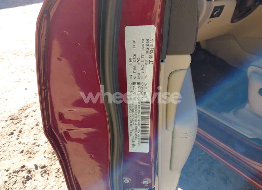 Photo 9 of 2017 Jeep Grand CHEROKEE OVERLAND 4X2 (VIN 1C4RJECG7HC823478)