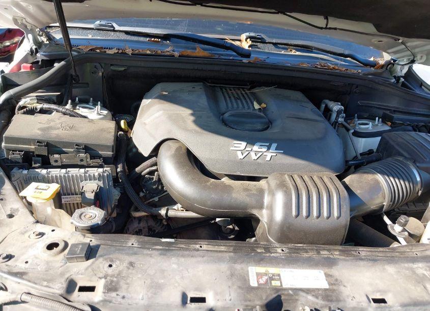 Photo 10 of 2014 Jeep Grand CHEROKEE OVERLAND (VIN 1C4RJECG8EC198861)