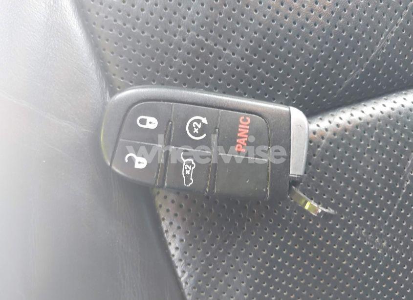 Photo 11 of 2015 Jeep Grand CHEROKEE OVERLAND (VIN 1C4RJECG8FC719062)