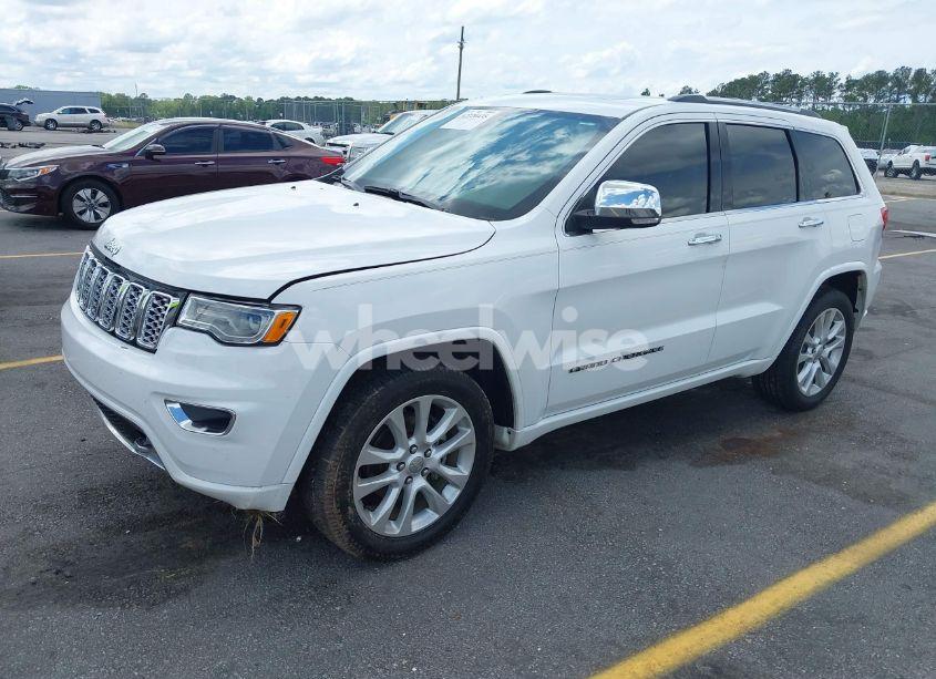 Photo 2 of 2017 Jeep Grand CHEROKEE OVERLAND 4X2 (VIN 1C4RJECG8HC813686)