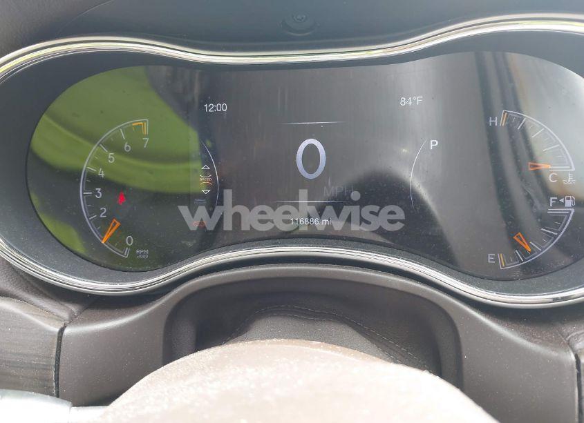 Photo 7 of 2017 Jeep Grand CHEROKEE OVERLAND 4X2 (VIN 1C4RJECG8HC813686)