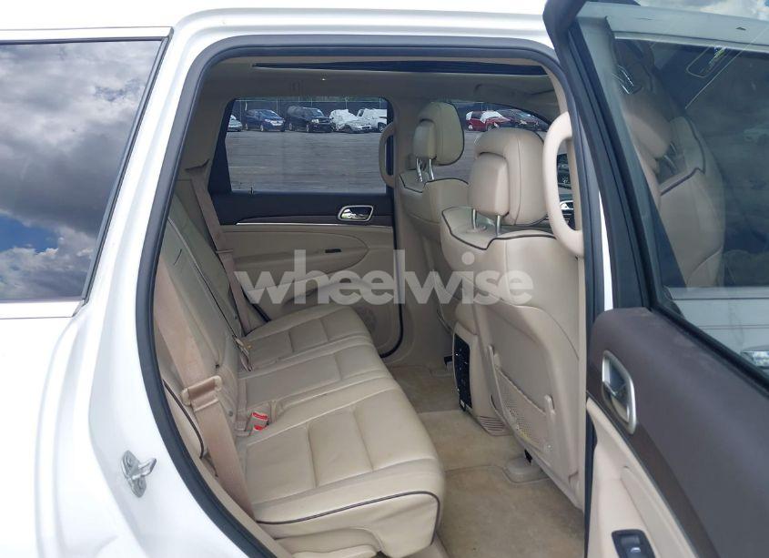 Photo 8 of 2017 Jeep Grand CHEROKEE OVERLAND 4X2 (VIN 1C4RJECG8HC813686)