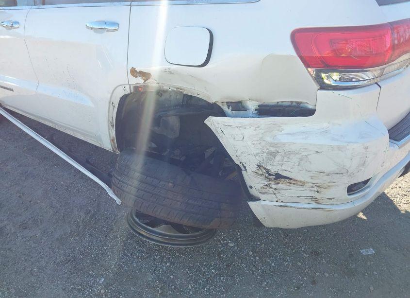 Photo 6 of 2017 Jeep Grand CHEROKEE OVERLAND 4X2 (VIN 1C4RJECG9HC642186)