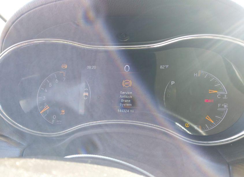 Photo 7 of 2017 Jeep Grand CHEROKEE OVERLAND 4X2 (VIN 1C4RJECG9HC642186)