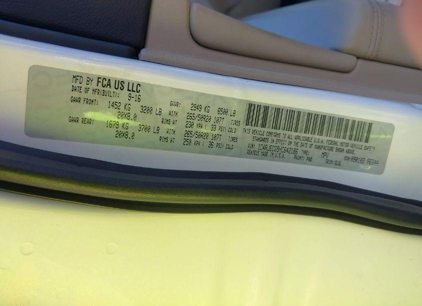 Photo 9 of 2017 Jeep Grand CHEROKEE OVERLAND 4X2 (VIN 1C4RJECG9HC642186)