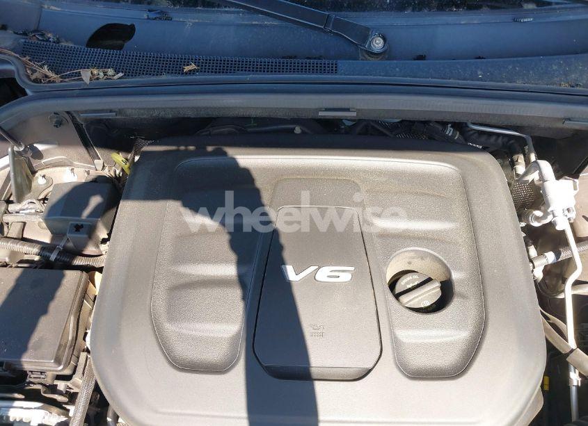 Photo 10 of 2019 Jeep Grand CHEROKEE OVERLAND 4X2 (VIN 1C4RJECG9KC644253)