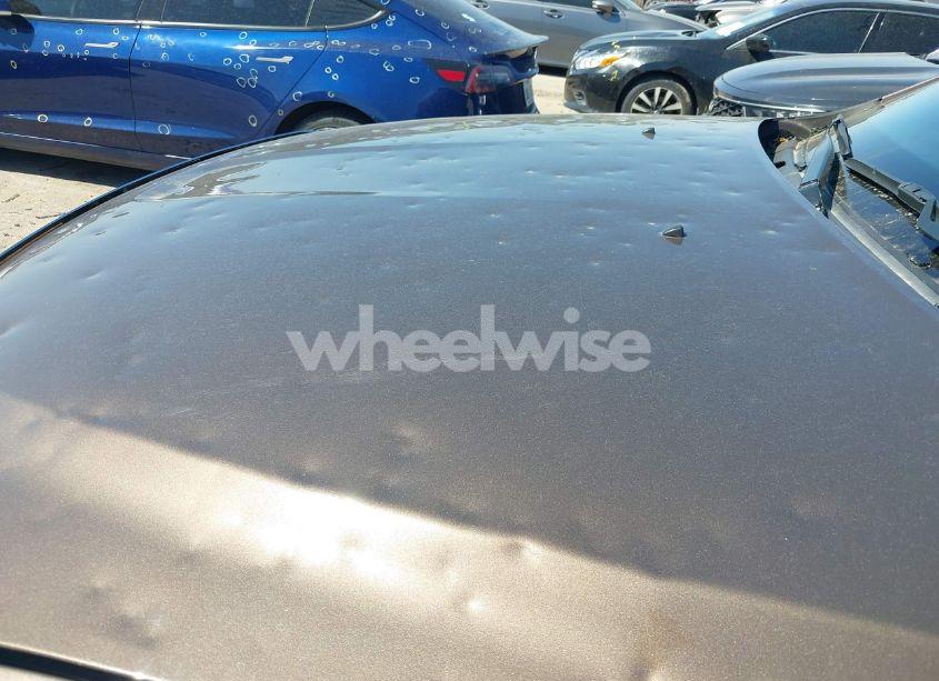 Photo 6 of 2019 Jeep Grand CHEROKEE OVERLAND 4X2 (VIN 1C4RJECG9KC644253)