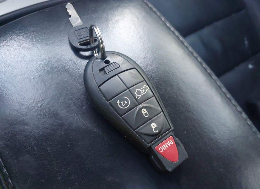 Photo 11 of 2012 Jeep Grand CHEROKEE OVERLAND (VIN 1C4RJECGXCC157385)