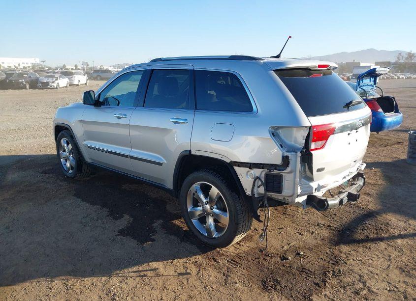 Photo 3 of 2013 Jeep Grand CHEROKEE OVERLAND (VIN 1C4RJECGXDC600538)