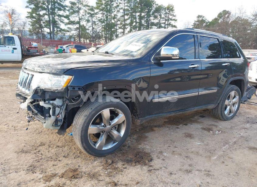 Photo 2 of 2013 Jeep Grand CHEROKEE OVERLAND SUMMIT (VIN 1C4RJECT0DC605650)