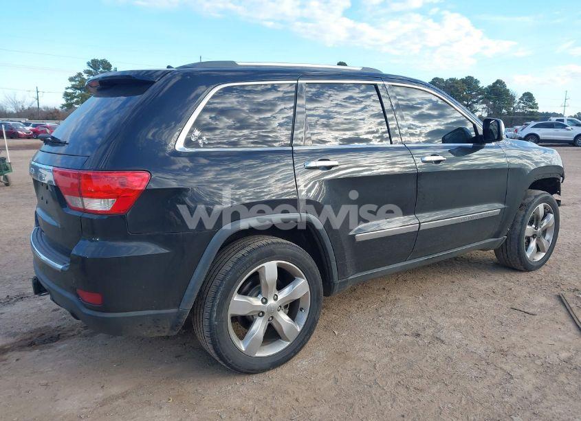 Photo 4 of 2013 Jeep Grand CHEROKEE OVERLAND SUMMIT (VIN 1C4RJECT0DC605650)