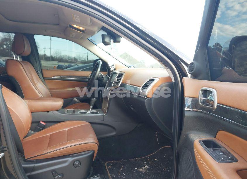 Photo 5 of 2013 Jeep Grand CHEROKEE OVERLAND SUMMIT (VIN 1C4RJECT0DC605650)