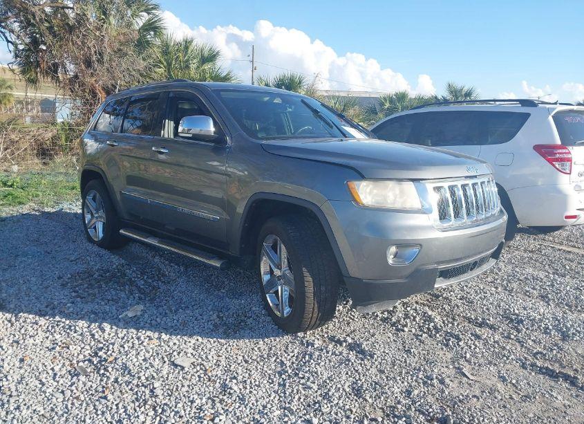 2013 Jeep Grand CHEROKEE OVERLAND (VIN 1C4RJECT3DC526523) main photo