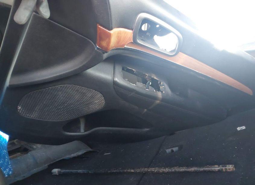 Photo 12 of 2013 Jeep Grand CHEROKEE OVERLAND (VIN 1C4RJECT3DC526523)