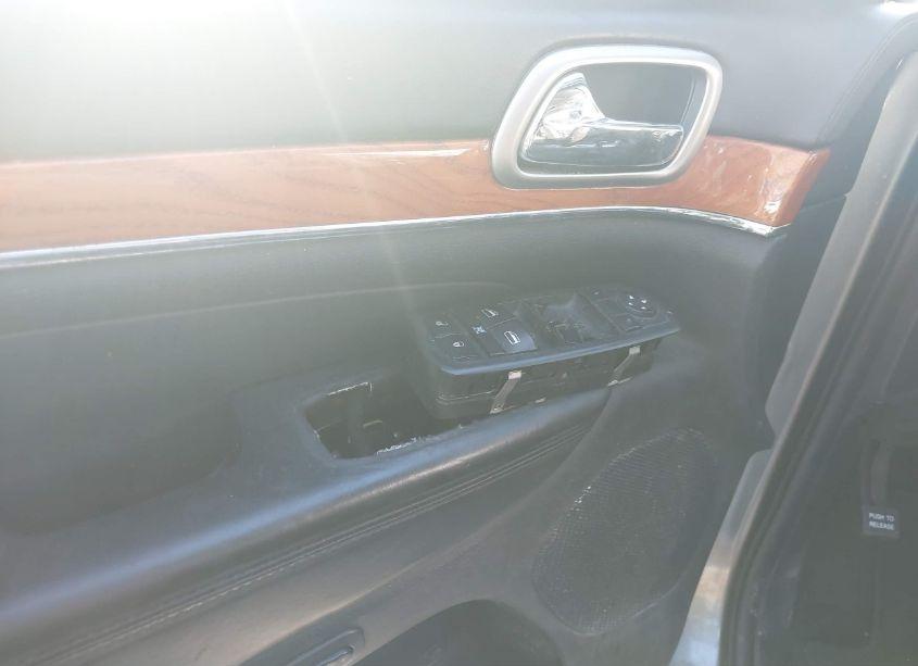 Photo 20 of 2013 Jeep Grand CHEROKEE OVERLAND (VIN 1C4RJECT3DC526523)