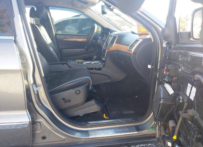 Photo 5 of 2013 Jeep Grand CHEROKEE OVERLAND (VIN 1C4RJECT3DC526523)