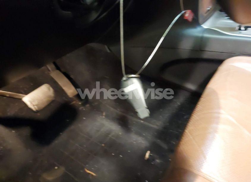 Photo 11 of 2013 Jeep Grand CHEROKEE OVERLAND (VIN 1C4RJECT4DC588237)