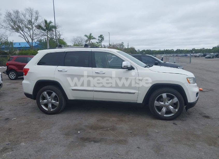 Photo 13 of 2012 Jeep Grand CHEROKEE OVERLAND (VIN 1C4RJECT8CC247051)
