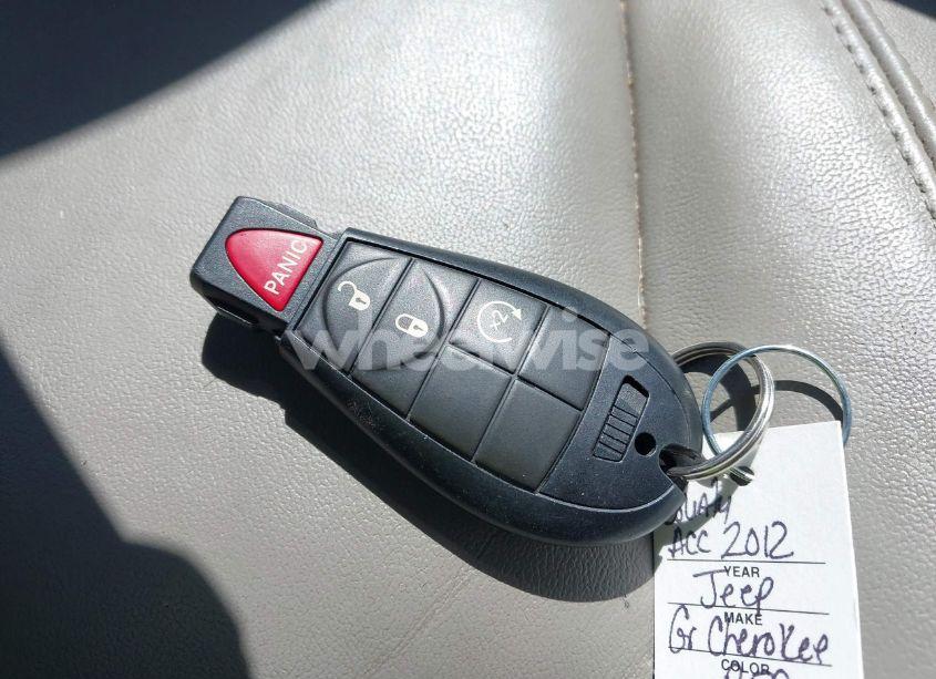 Photo 11 of 2012 Jeep Grand CHEROKEE LAREDO (VIN 1C4RJFAG0CC145870)