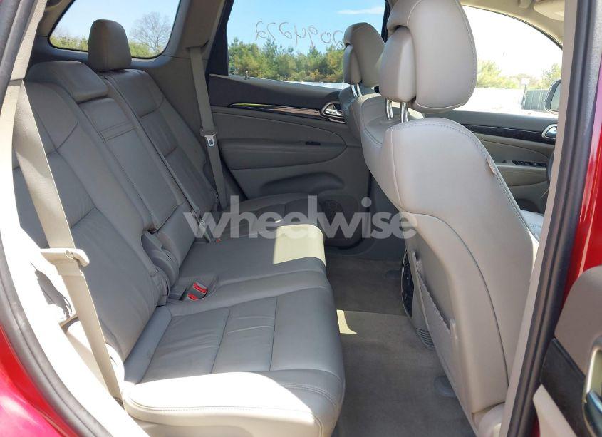 Photo 8 of 2012 Jeep Grand CHEROKEE LAREDO (VIN 1C4RJFAG0CC145870)