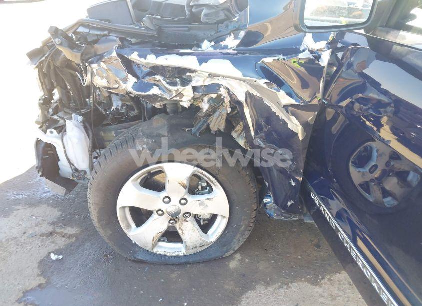 Photo 6 of 2012 Jeep Grand CHEROKEE LAREDO (VIN 1C4RJFAG0CC160255)