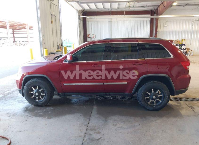 Photo 14 of 2012 Jeep Grand CHEROKEE LAREDO (VIN 1C4RJFAG0CC175080)