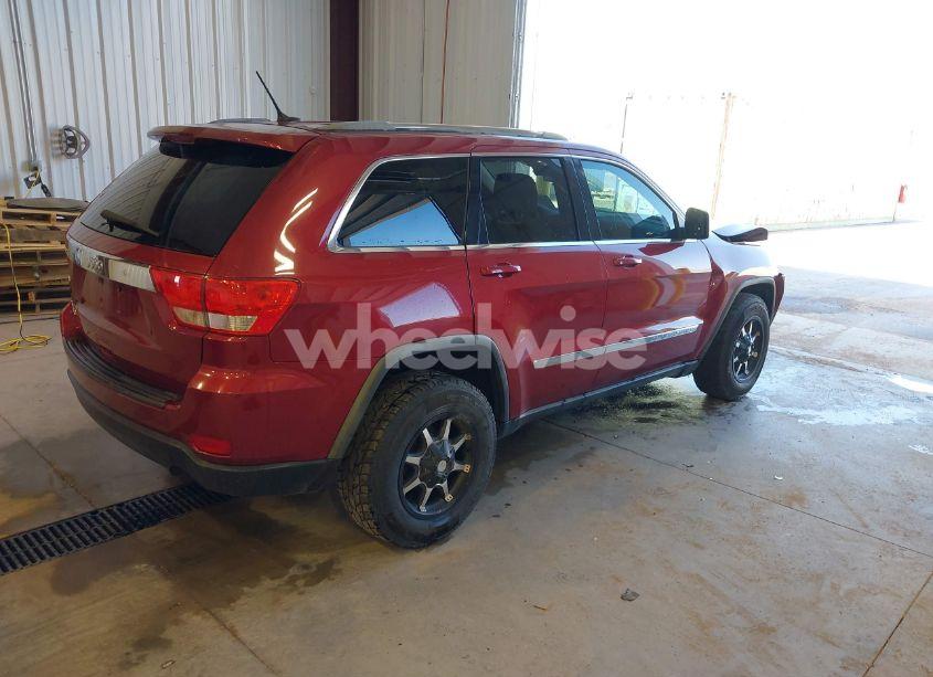 Photo 4 of 2012 Jeep Grand CHEROKEE LAREDO (VIN 1C4RJFAG0CC175080)