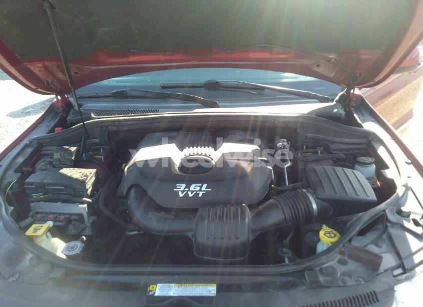 Photo 10 of 2012 Jeep Grand CHEROKEE LAREDO (VIN 1C4RJFAG0CC181638)