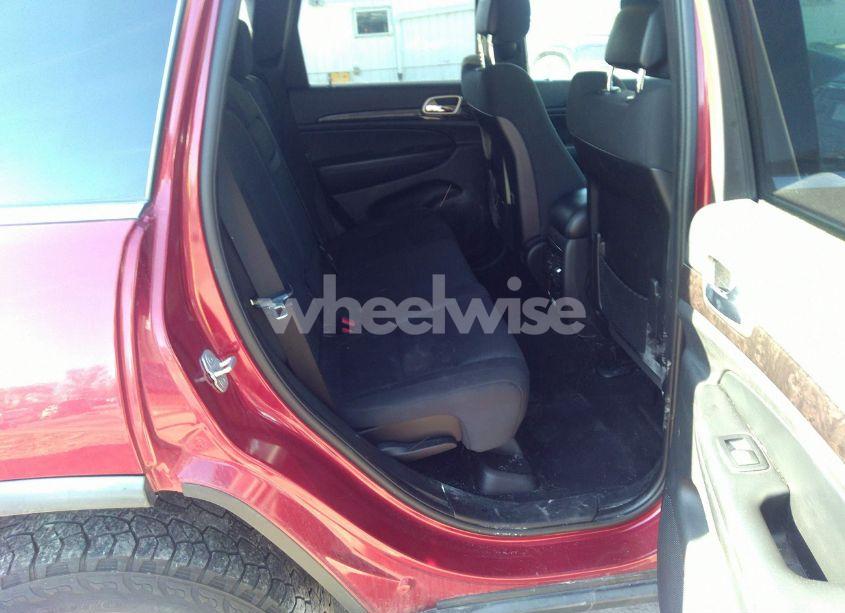 Photo 8 of 2012 Jeep Grand CHEROKEE LAREDO (VIN 1C4RJFAG0CC181638)