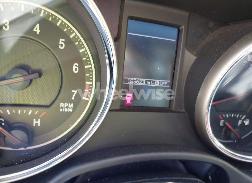 Photo 7 of 2012 Jeep Grand CHEROKEE LAREDO (VIN 1C4RJFAG0CC221670)